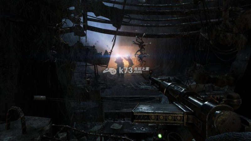 地铁最后的曙光 美版 地铁最后的曙光 美版